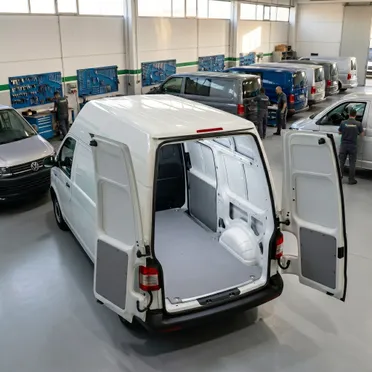 Allestimento Volkswagen Transporter (anno dal 2015 al 2023) L1H2